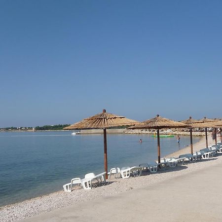 Apartments Mas-Rafaj Vir Dış mekan fotoğraf