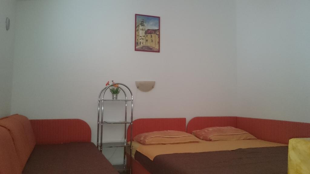 Apartments Mas-Rafaj Vir Dış mekan fotoğraf