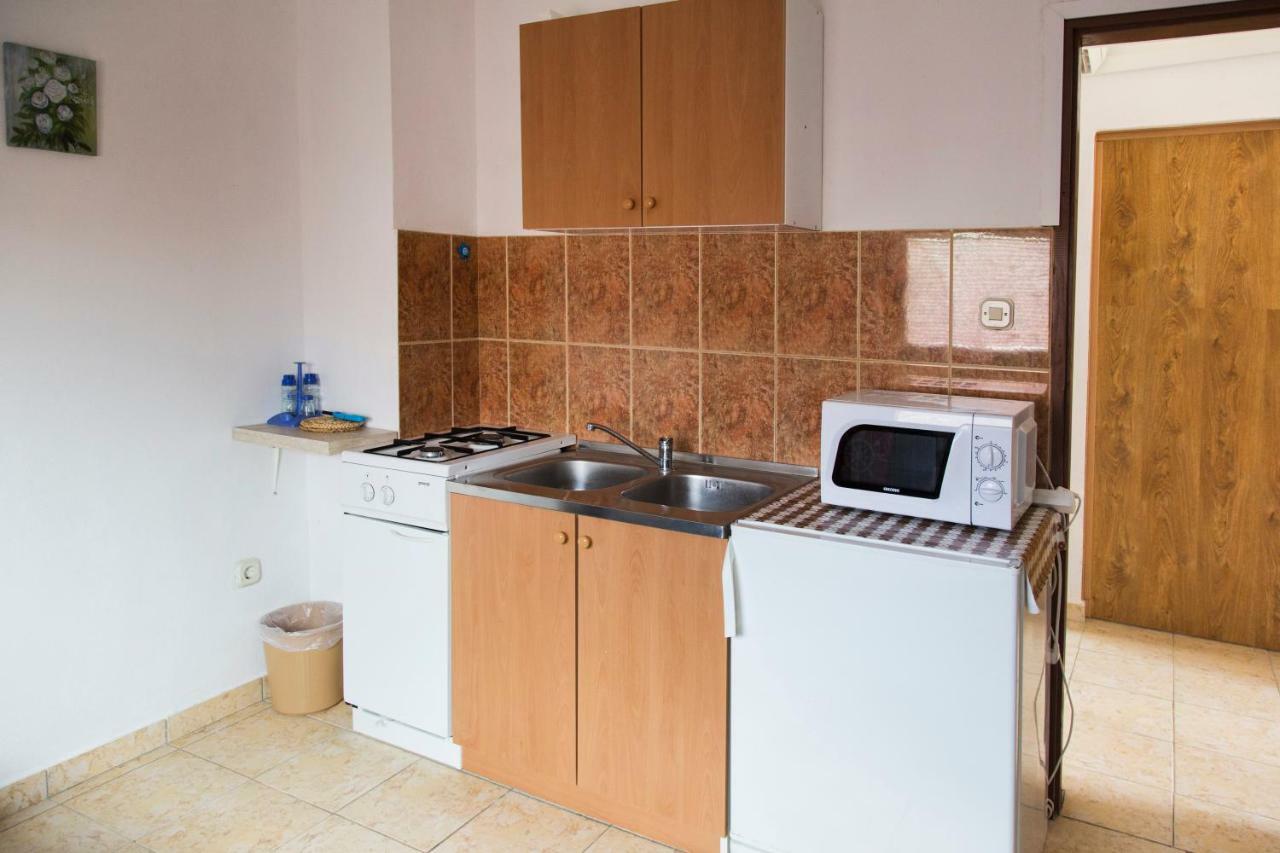 Apartments Mas-Rafaj Vir Dış mekan fotoğraf